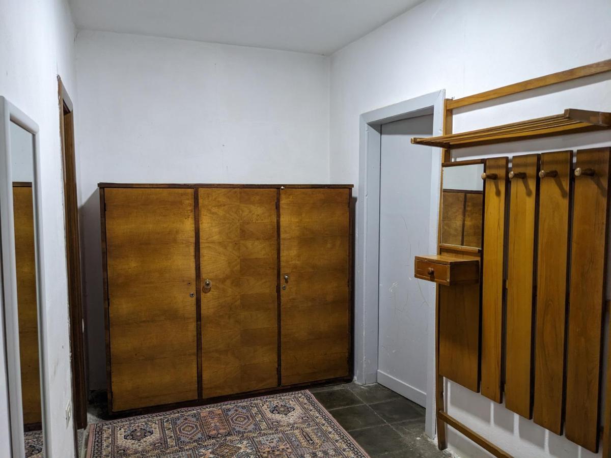 Communist Style Room Shkodër エクステリア 写真