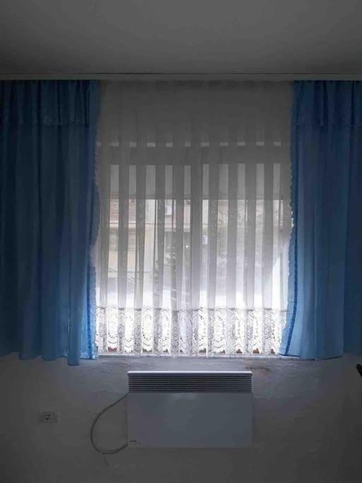 Communist Style Room Shkodër エクステリア 写真